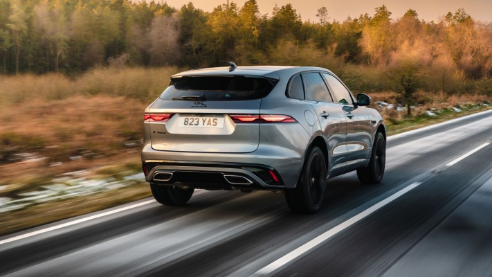Jaguar F-PACE P400 MHEV R-Dynamic SE 2021. Desktop wallpaper