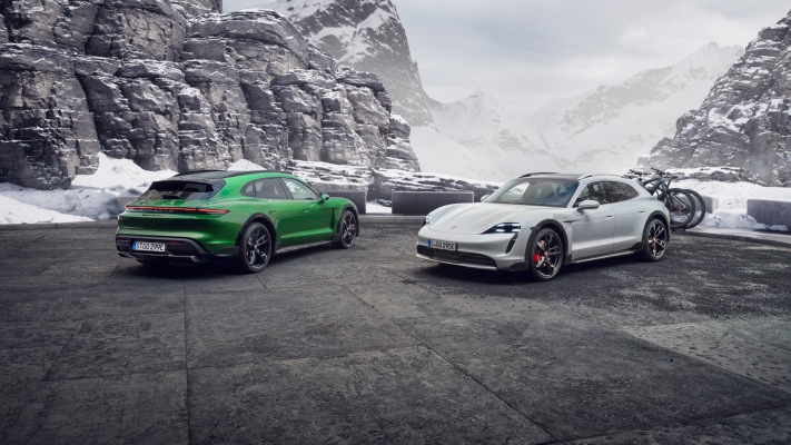 Porsche Taycan 4S Cross Turismo 2022. Desktop wallpaper