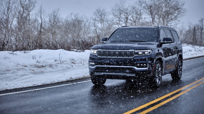 Jeep Grand Wagoneer 2022. Desktop wallpaper