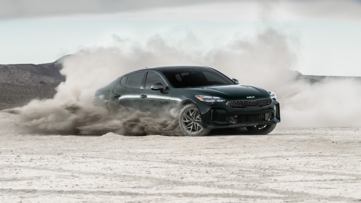 Kia Stinger GT-Line 2022. Desktop wallpaper