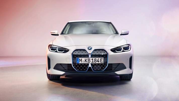 BMW i4 2022. Desktop wallpaper