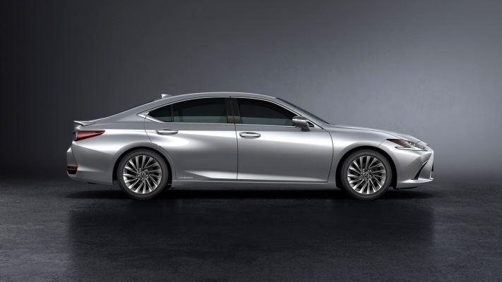 Lexus ES 300h 2022. Desktop wallpaper
