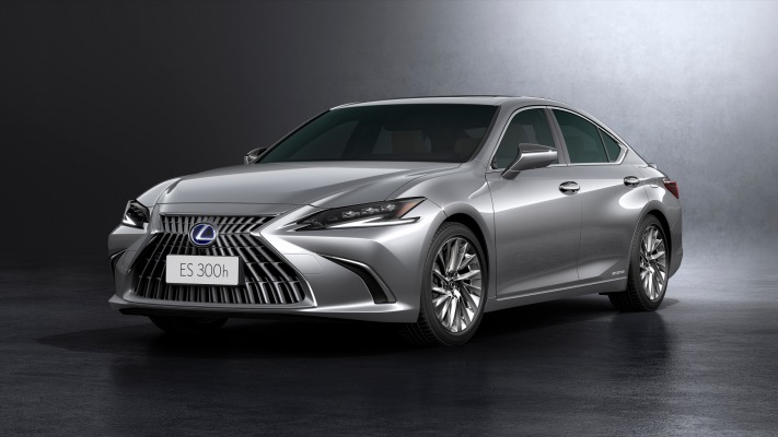 Lexus ES 300h 2022. Desktop wallpaper