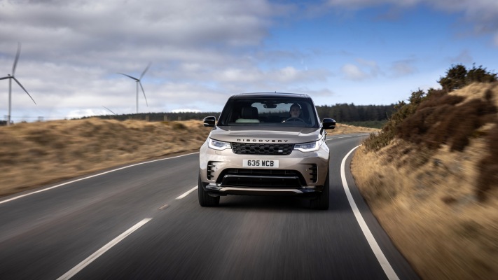 Land Rover Discovery P360 MHEV R-Dynamic S 2021. Desktop wallpaper