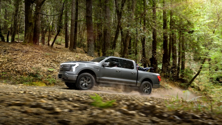 Ford F-150 Lightning Lariat 2022. Desktop wallpaper