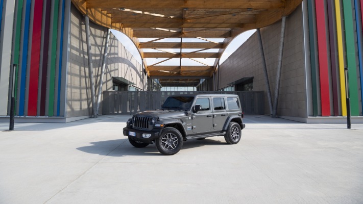 Jeep Wrangler Sahara 4xe 2021. Desktop wallpaper
