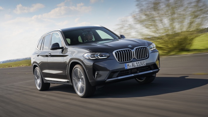 BMW X3 xDrive30e 2022. Desktop wallpaper