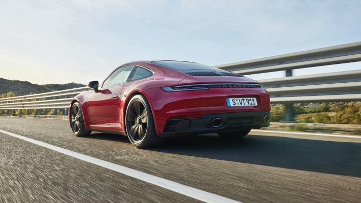 Porsche 911 Carrera GTS 2022. Desktop wallpaper