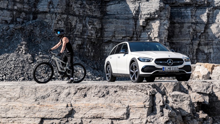 Mercedes-Benz C-Class All-Terrain 2022. Desktop wallpaper