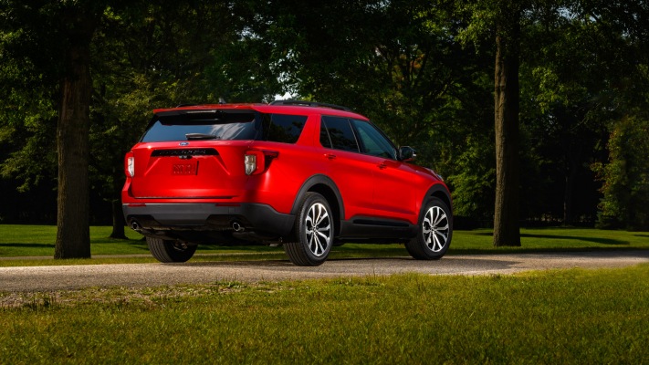 Ford Explorer ST-Line 2022. Desktop wallpaper