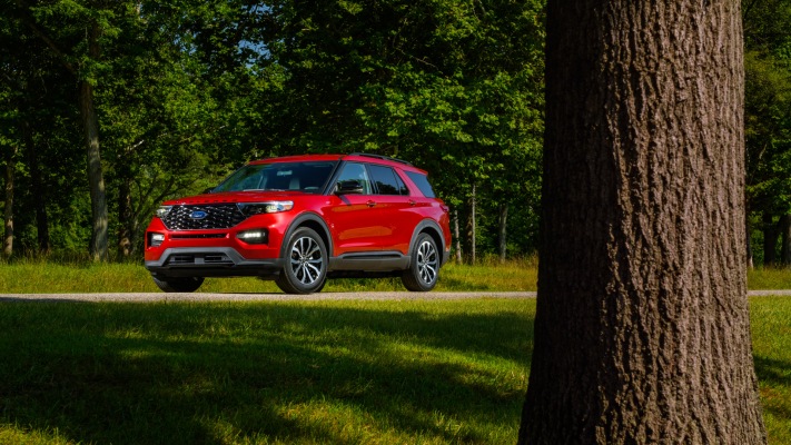 Ford Explorer ST-Line 2022. Desktop wallpaper