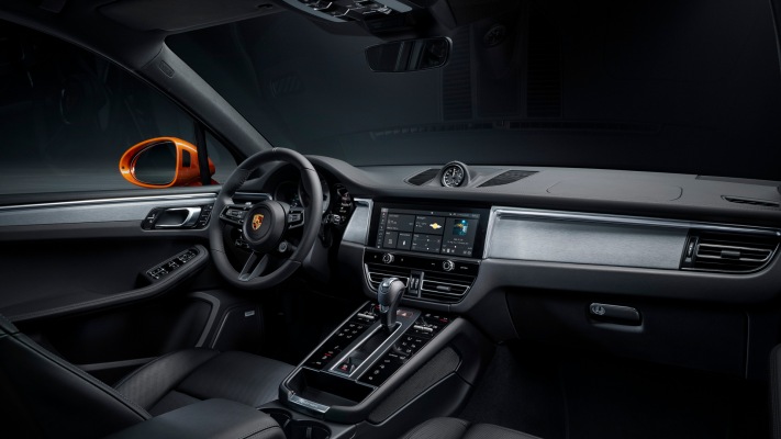 Porsche Macan S 2022. Desktop wallpaper