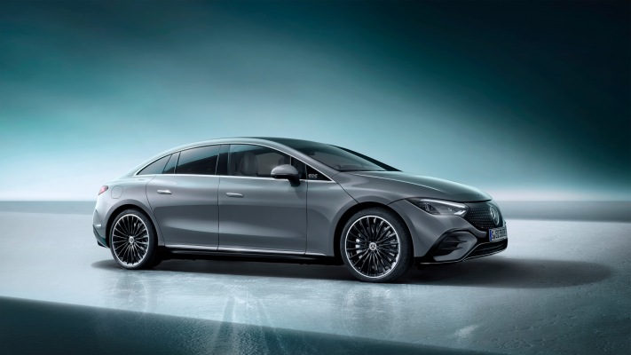 Mercedes-Benz EQE 350 2023. Desktop wallpaper