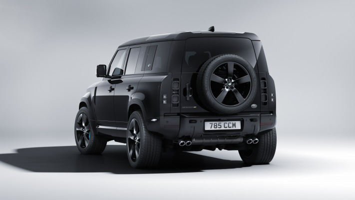 Land Rover Defender 110 V8 Bond Edition 2021. Desktop wallpaper