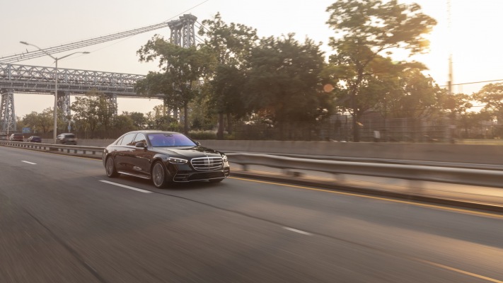 Mercedes-Benz S 500 4MATIC USA Version 2021. Desktop wallpaper