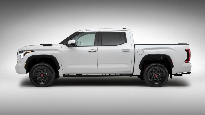 Toyota Tundra TRD Pro 2022. Desktop wallpaper