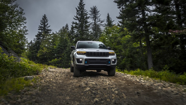 Jeep Grand Cherokee Trailhawk 4xe 2022. Desktop wallpaper