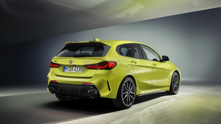 BMW M135i xDrive 2022. Desktop wallpaper