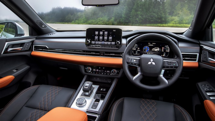 Mitsubishi Outlander Japan Version 2022. Desktop wallpaper