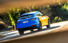 Desktop wallpaper. Maserati Levante Hybrid Fuoriserie Bicolor 2021. ID:144636
