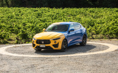 Desktop wallpaper. Maserati Levante Hybrid Fuoriserie Bicolor 2021. ID:144639