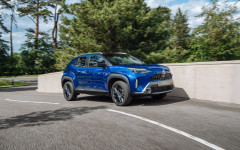 Desktop wallpaper. Toyota Yaris Cross Dynamic UK Version 2021. ID:145437