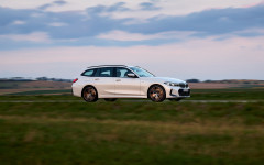 Desktop wallpaper. BMW 320d Touring 2023. ID:150557