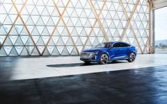 Desktop wallpaper. Audi SQ8 Sportback e-tron quattro 2024. ID:151538