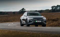 Desktop wallpaper. Audi Q8 Sportback e-tron quattro UK Version 2024. ID:153947