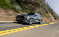 Desktop wallpaper. Audi Q8 e-tron quattro USA Version 2024. ID:155259