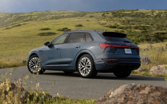 Desktop wallpaper. Audi Q8 e-tron quattro USA Version 2024. ID:155260
