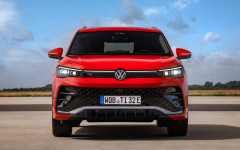 Desktop wallpaper. Volkswagen Tiguan Hybrid 2024. ID:157147