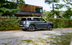 Desktop wallpaper. MINI Countryman C 2024. ID:158057