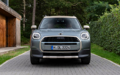 Desktop wallpaper. MINI Countryman C 2024. ID:158060