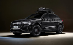 Desktop wallpaper. Audi Q8 e-tron Dakar Edition 2024. ID:158429
