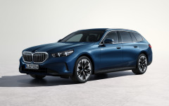 Desktop wallpaper. BMW 520d xDrive Touring 2025. ID:158710