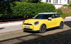 Desktop wallpaper. MINI Cooper E 2024. ID:158770