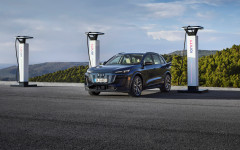Desktop wallpaper. Audi Q6 e-tron quattro 2025. ID:159328