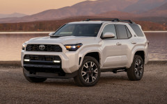 Desktop wallpaper. Toyota 4Runner TRD Sport 2025. ID:164560
