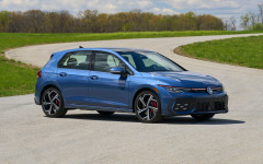 Desktop wallpaper. Volkswagen Golf GTI SE USA Version 2025. ID:164622