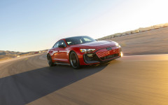 Desktop wallpaper. Audi RS e-tron GT Performance USA Version 2025. ID:164835