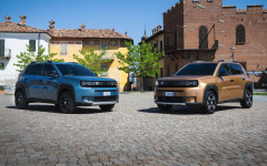Desktop wallpaper. Fiat Grande Panda Hybrid Icon 2025. ID:165237