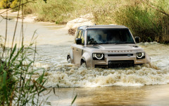 Desktop wallpaper. Land Rover Defender 110 Octa UK Version 2026. ID:165366