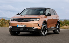 Desktop wallpaper. Opel Grandland Electric 2025. ID:165423