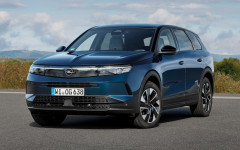 Desktop wallpaper. Opel Grandland Hybrid 2025. ID:165430