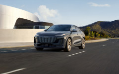 Desktop wallpaper. Audi Q6 Sportback e-tron USA Version 2025. ID:165933