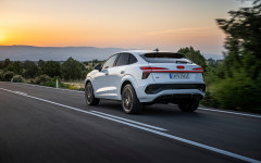 Desktop wallpaper. Audi Q3 Sportback e-hybrid 2026. ID:166479