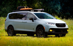 Desktop wallpaper. Chrysler Pacifica Grizzly Peak Concept 2025. ID:166487