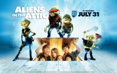 Desktop wallpaper. Aliens in the Attic. ID:21800