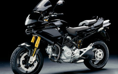 Desktop image. Motorbikes. ID:724